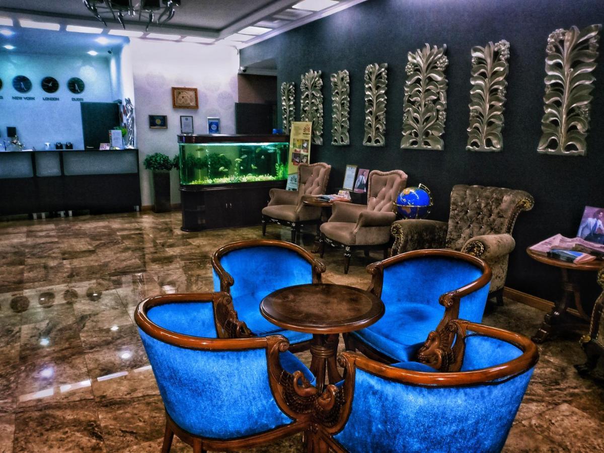 萨帕尔标准酒店 奇姆肯特 外观 照片